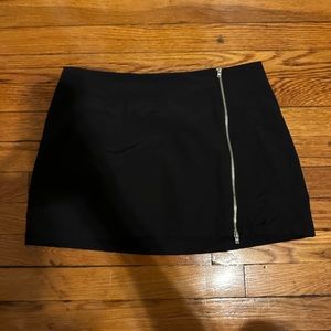 Zara Short Side Mini Zip Skirt